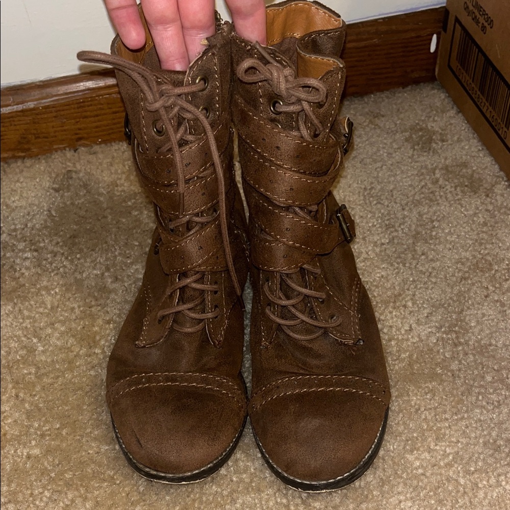 Shoe Dazzle Brown Combat Boots